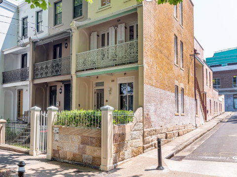 Charming Surry Hills House On Bourke - Kempsey Accommodation 3