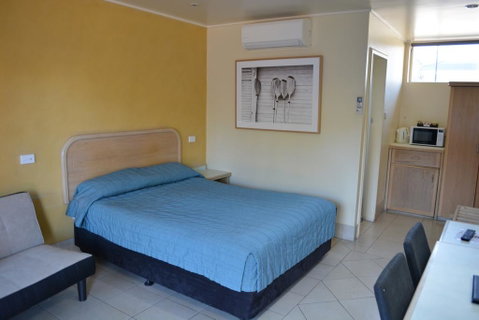 Chelsea Motor Inn - Kempsey Accommodation 0
