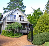 Cherry Cottage - Leura - Kempsey Accommodation