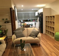 Chevron Luxury Pad - Kempsey Accommodation