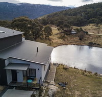 Chloe's Chalet - Kempsey Accommodation