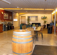 Chrissie's Dongara - Kempsey Accommodation
