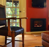 Circa Red London Daylesford - Kempsey Accommodation