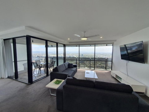 Circle On Cavill 2316 - Kempsey Accommodation 3