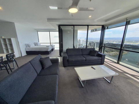 Circle On Cavill 2316 - Kempsey Accommodation 2