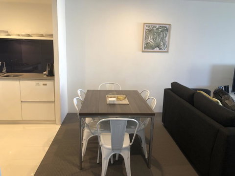 Circle On Cavill Ocean View - Kempsey Accommodation 2