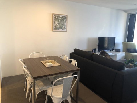 Circle On Cavill Ocean View - Kempsey Accommodation 3