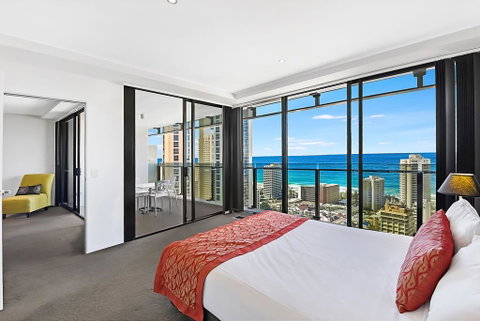 Circle On Cavill Ocean View - Kempsey Accommodation 1