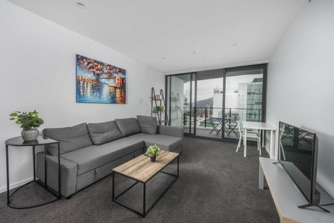 CITY APARTMENT And FREE CITY TOUR BUS NEARBY - Kempsey Accommodation 2