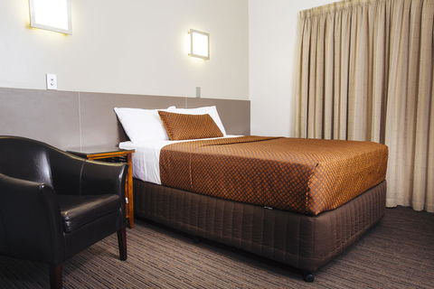 City Oasis Inn - Kempsey Accommodation 3