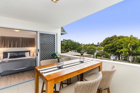 City Stadium Apartment On The Riverfront - Kempsey Accommodation 1
