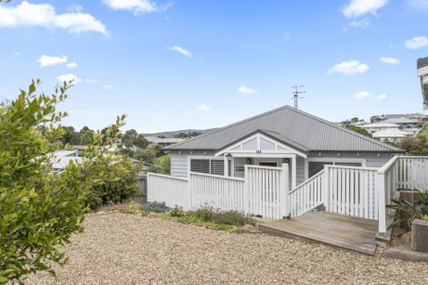 Claras Cottage - Kempsey Accommodation 0