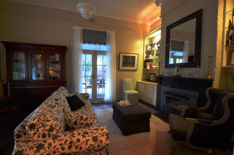 Clement House - Kempsey Accommodation 1