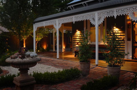 Clement House - Kempsey Accommodation 0