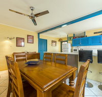 Clifton Beach House - Kempsey Accommodation