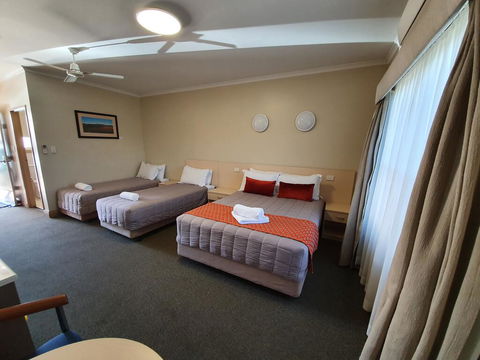 Club Motor Inn - Kempsey Accommodation 2