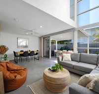 Coastal Living At Wikis - Kempsey Accommodation