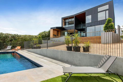 COASTAL LUXE - MT MARTHA - Kempsey Accommodation 0