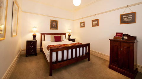 Cobb & Co Court Boutique Hotel - Kempsey Accommodation 3