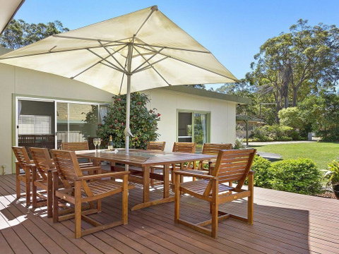 Coca Callala - 250m To The Beach - Kempsey Accommodation 0