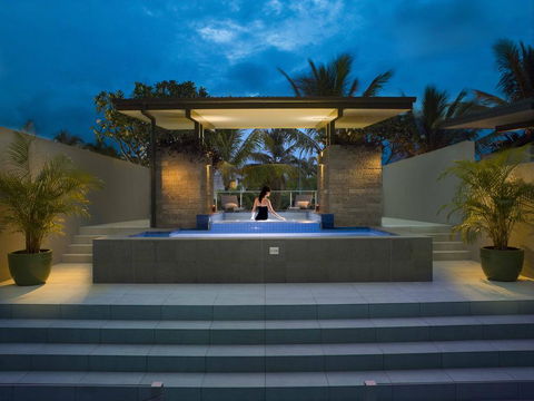 Coconut Grove - Kempsey Accommodation 0