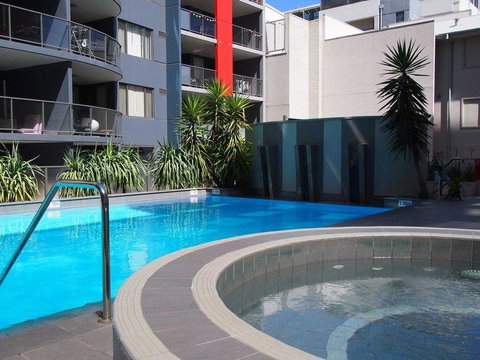 Code Apartment - Kempsey Accommodation 1