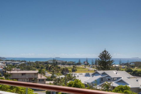 Coffs Jetty Beach House - Kempsey Accommodation 0