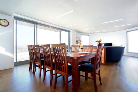 Collingwood Central Seven - Kempsey Accommodation 2