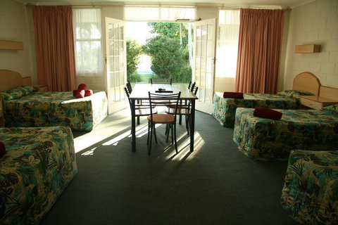 Colonial Court Motor Inn - Kempsey Accommodation 2