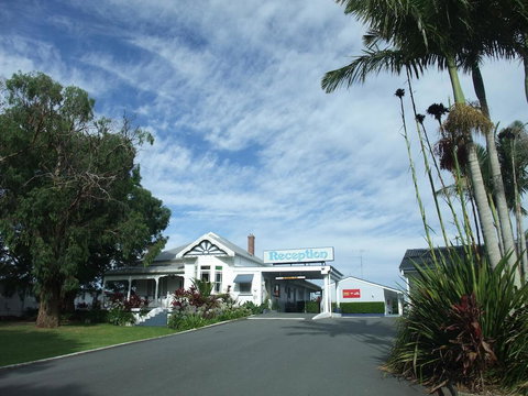 Colonial Court Motor Inn - Kempsey Accommodation 0