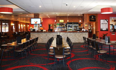 Comfort Inn Peppermill - Kempsey Accommodation 2