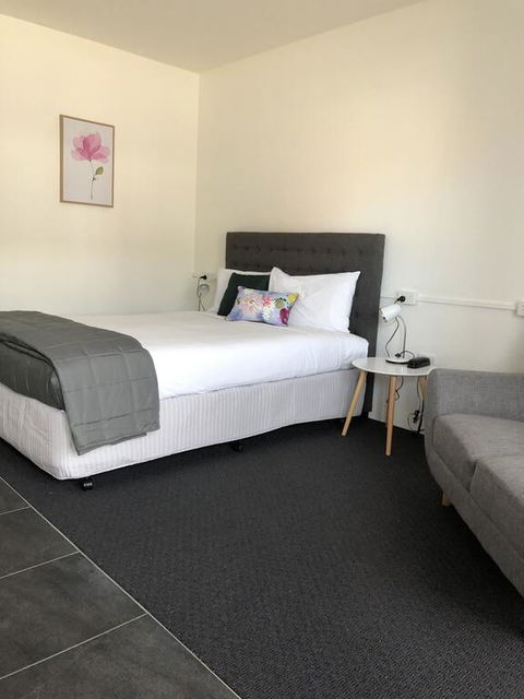 Commodore Motor Inn - Kempsey Accommodation 2