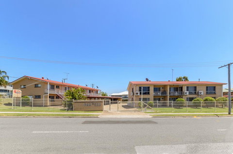 Como Apartments Gladstone - Kempsey Accommodation 1