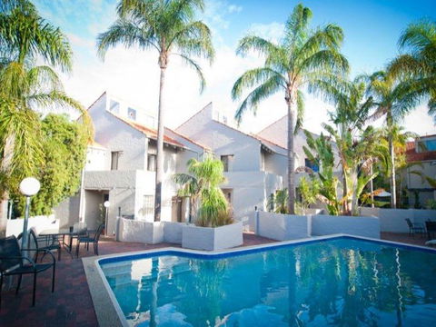 Como Mezzanine Retreat - Kempsey Accommodation 0