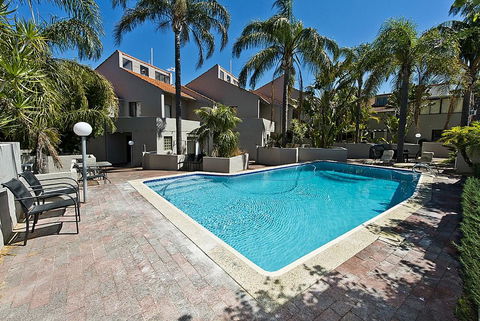 Como Mezzanine Retreat - Kempsey Accommodation 1