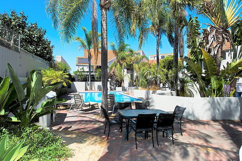 Como Mezzanine Retreat - Kempsey Accommodation 2