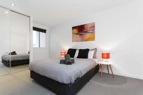 Complete Host AquaLuna Apartments - Kempsey Accommodation 2