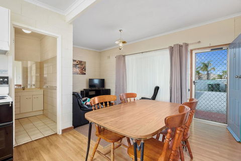 Coobowie Lodge - Kempsey Accommodation 1