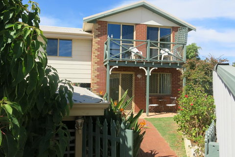 Coogee WA Accomodation - Kempsey Accommodation 0