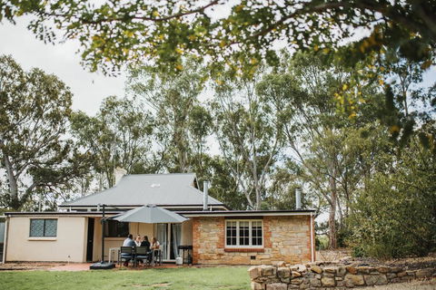 Cooke Cottage - Kempsey Accommodation 1