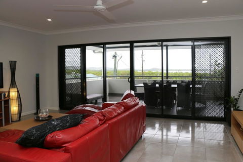 Cooktown Harbour View Luxury Apartments - Kempsey Accommodation 0