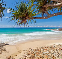 Coolum Classic Beach Shack - Pet Friendly - Kempsey Accommodation