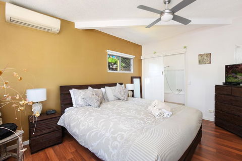 Coolum Retreat, Pet Friendly, Sunshine Coast Holiday House - Kempsey Accommodation 3