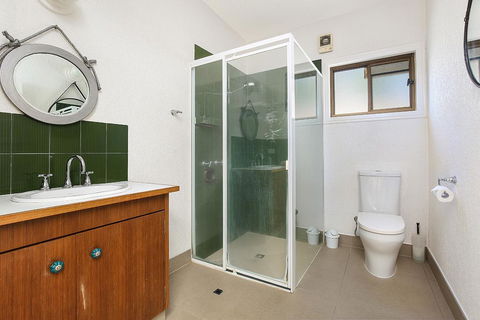 Coolum Retreat, Pet Friendly, Sunshine Coast Holiday House - Kempsey Accommodation 2