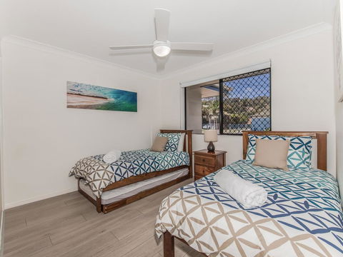 Coolum Waves Pet Friendly Holiday House - Kempsey Accommodation 2