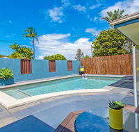 Coolum Waves Pet Friendly Holiday House - Kempsey Accommodation