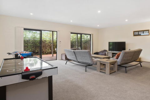 Cootamundra - Kempsey Accommodation 3