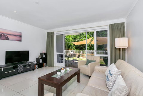 Coral Coast Resort Apartment - Kempsey Accommodation 1