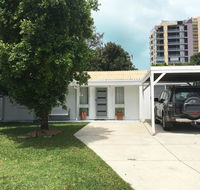 Coral Cottage - 93 Taylor Ave Golden Beach - Kempsey Accommodation