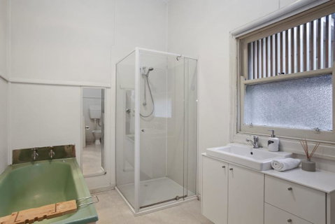Cosy Californian Bungalow - Kempsey Accommodation 2